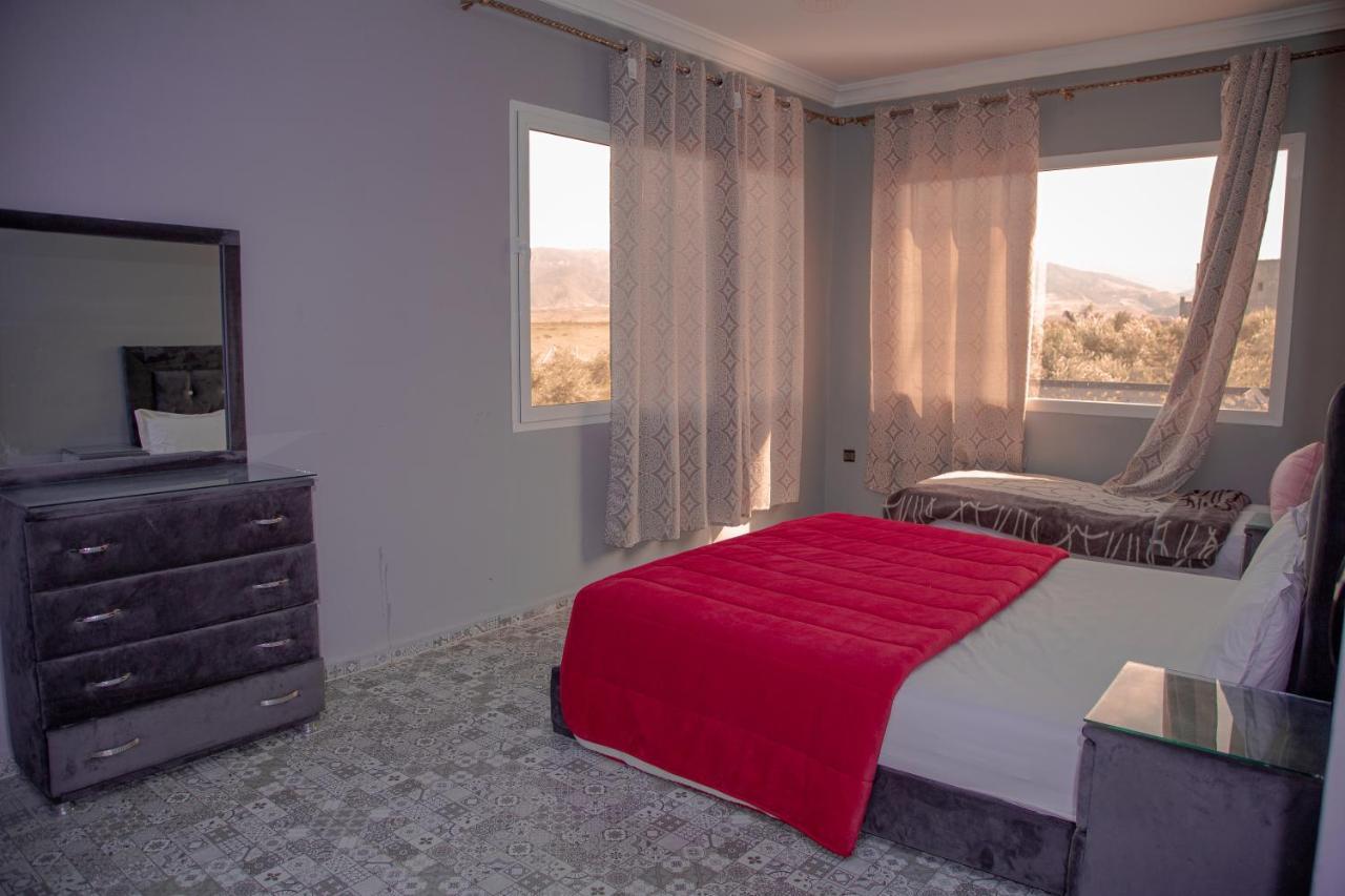 Jnanat Aicha Guesthouse Wawizelte Bagian luar foto