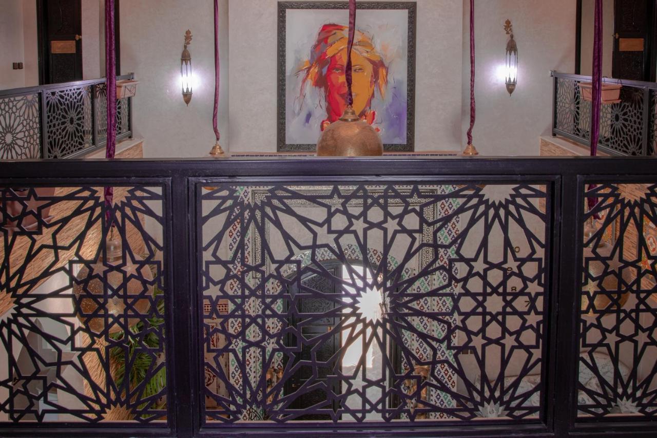 Jnanat Aicha Guesthouse Wawizelte Bagian luar foto