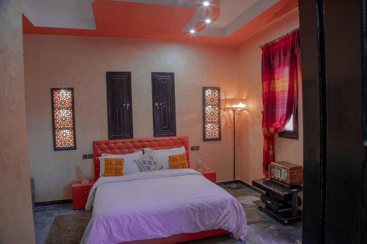 Jnanat Aicha Guesthouse Wawizelte Bagian luar foto