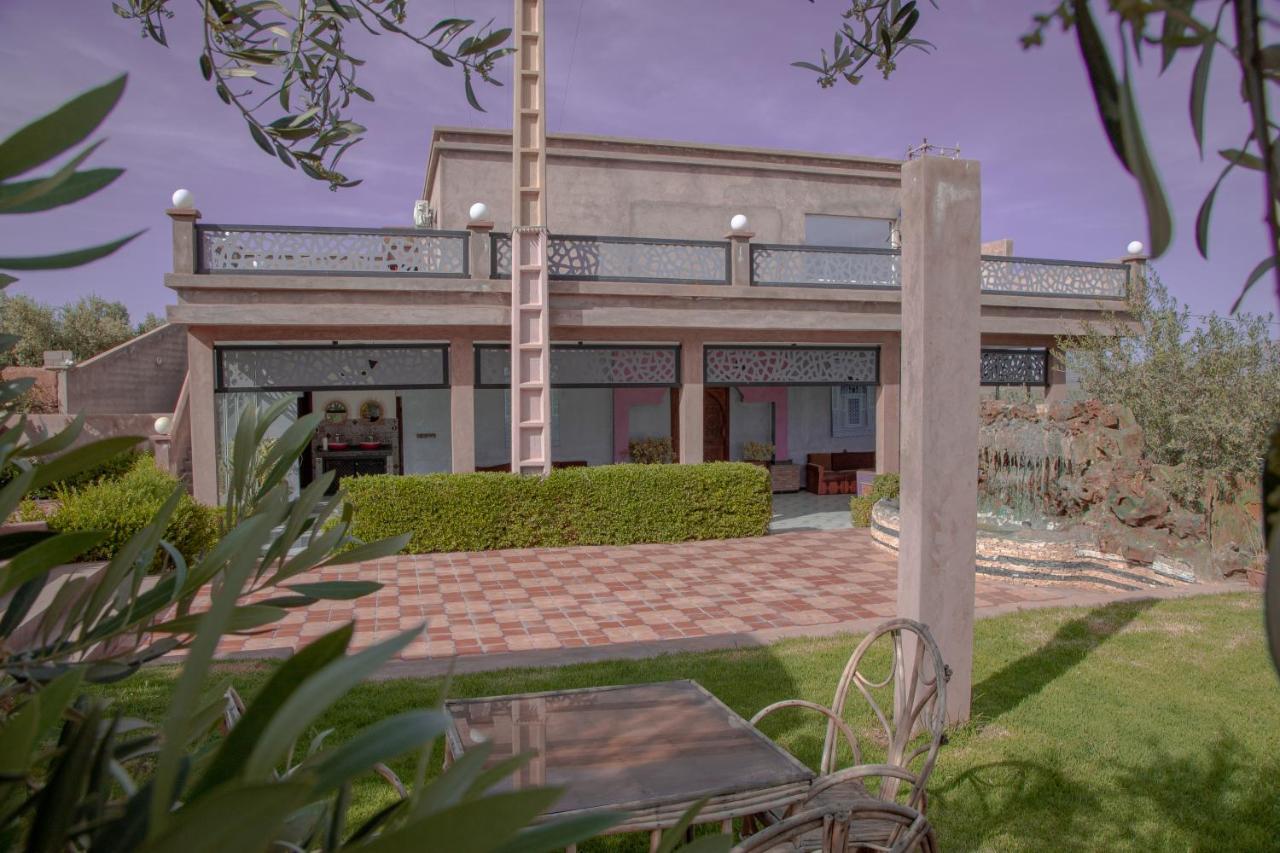 Jnanat Aicha Guesthouse Wawizelte Bagian luar foto