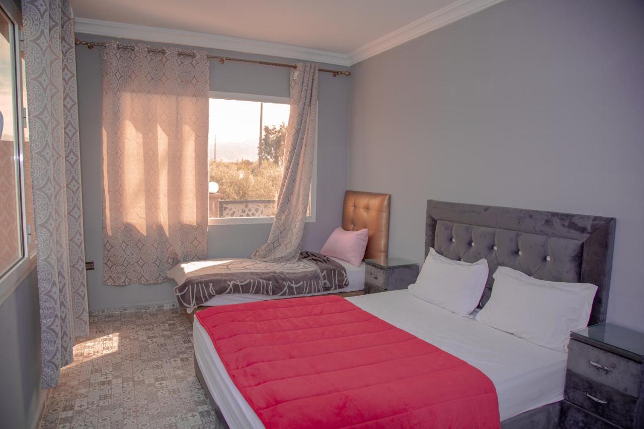 Jnanat Aicha Guesthouse Wawizelte Bagian luar foto