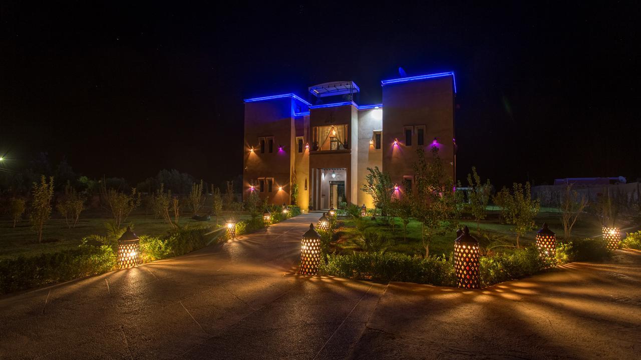 Jnanat Aicha Guesthouse Wawizelte Bagian luar foto
